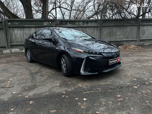 Toyota Prius 2020 черный - фото 3