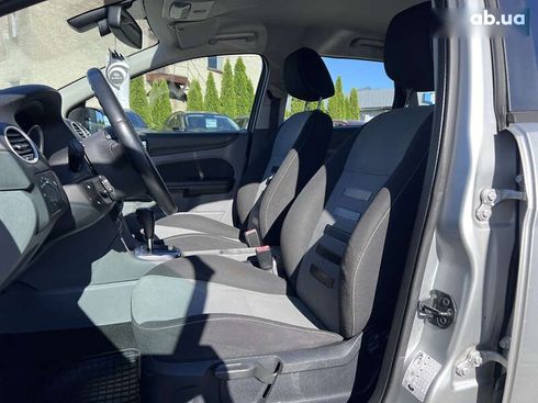 Ford Focus 2010 - фото 20