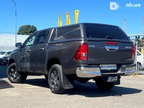 Toyota Hilux 2021 - фото 2