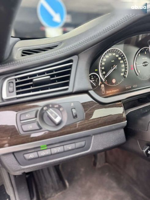 BMW 7 серия 2011 - фото 20