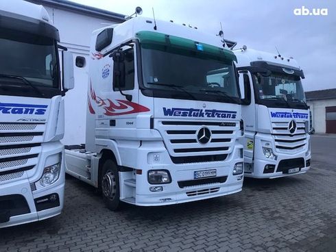 Mercedes-Benz Actros 2008 белый - фото 11