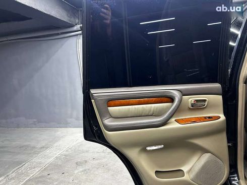 Lexus LX 2007 - фото 26