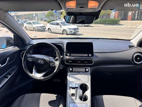 Hyundai Kona Electric 2021 - фото 10