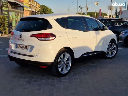 Renault Scenic 2019 - фото 9