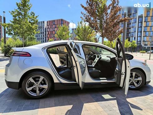 Chevrolet Volt 2010 - фото 25