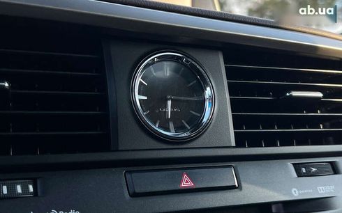 Lexus RX 2016 - фото 20