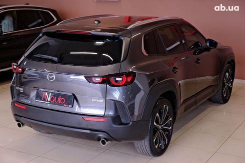 Mazda CX-50 2024 серый - фото 5