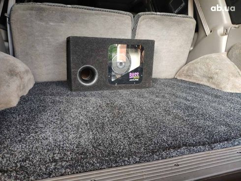 Chevrolet Tahoe 1997 синий - фото 14