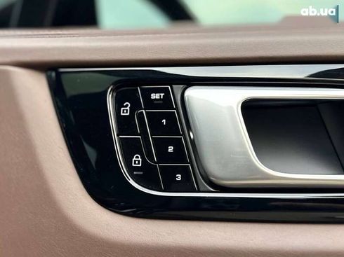 Porsche Cayenne Coupe 2019 - фото 26