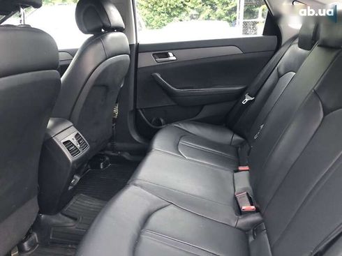 Hyundai Sonata 2016 - фото 16