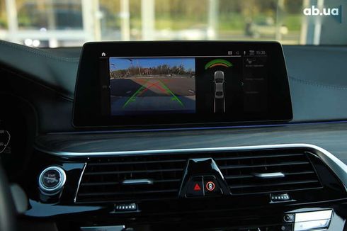 BMW 5 серия 2020 - фото 25