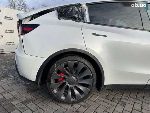 Tesla Model Y 2020 - фото 4