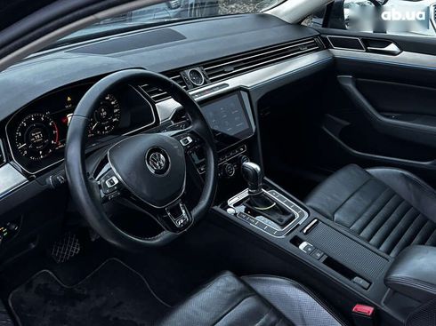 Volkswagen Passat 2019 - фото 15