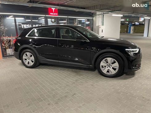 Audi E-Tron 2020 - фото 4