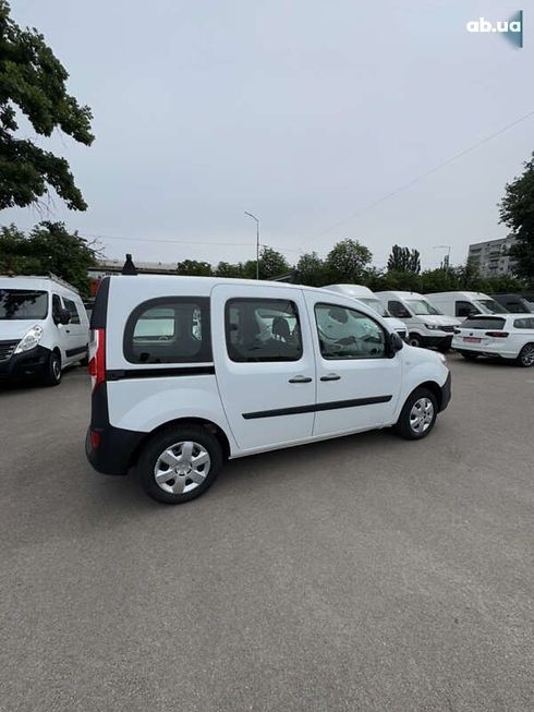 Renault Kangoo 2019 - фото 12