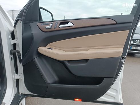 Mercedes-Benz GLS-Класс 2017 белый - фото 44