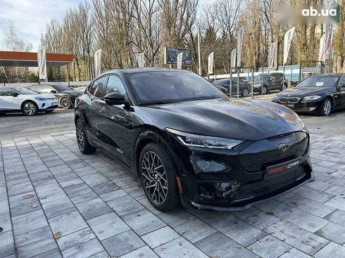 Ford Mustang Mach-E 2023 - фото 8
