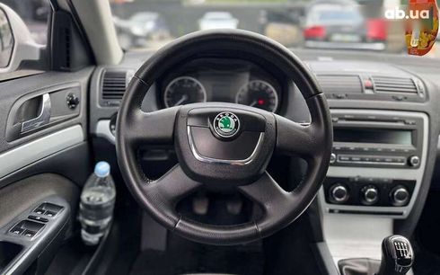 Skoda Octavia 2011 - фото 10