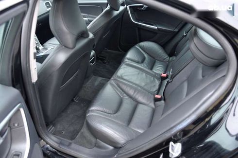 Volvo S60 2016 - фото 19