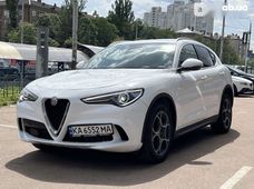 Купить Alfa Romeo Stelvio 2017 бу в Киеве - купить на Автобазаре