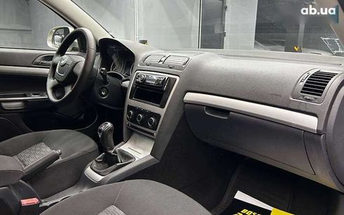 Skoda Octavia 2012 - фото 17