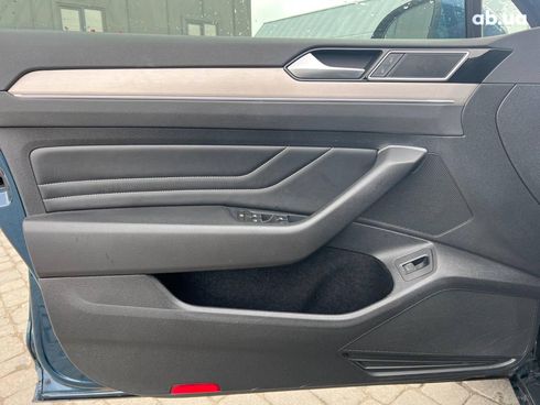 Volkswagen passat b8 2020 синий - фото 15