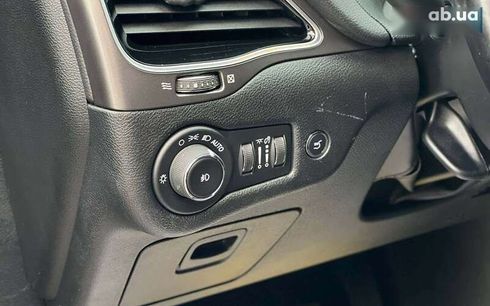 Jeep Cherokee 2019 - фото 13