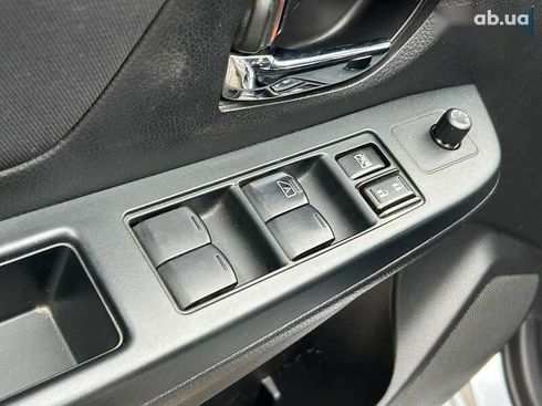 Subaru XV 2012 - фото 12
