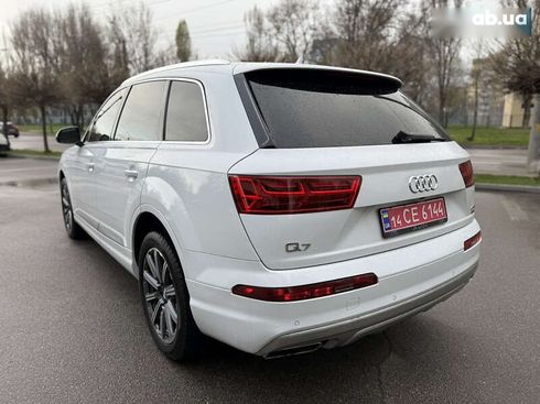 Audi Q7 2018 - фото 8