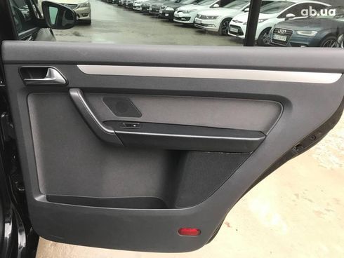 Volkswagen Touran 2013 черный - фото 16