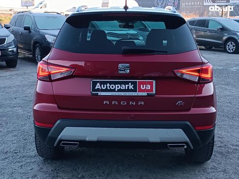 SEAT Arona 2018 красный - фото 10