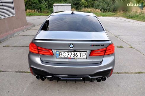 BMW 5 серия 2018 - фото 9