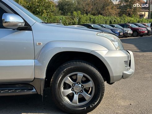 Toyota Land Cruiser Prado 2006 серый - фото 15