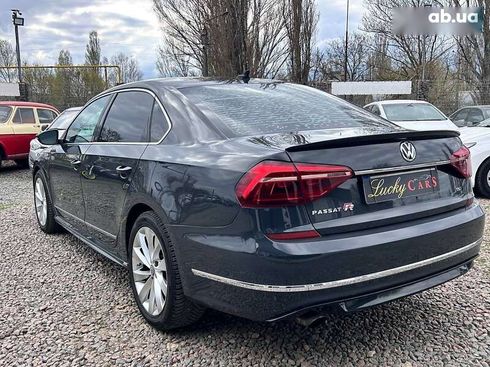 Volkswagen Passat 2016 - фото 6
