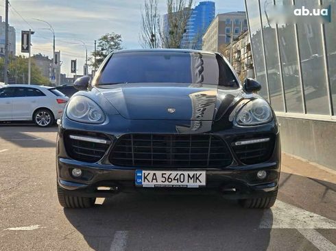 Porsche Cayenne 2010 - фото 2