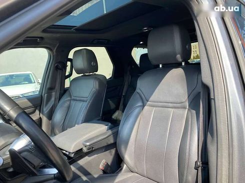 Land Rover Discovery 2017 - фото 19