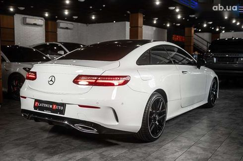 Mercedes-Benz E-Класс 2017 - фото 4