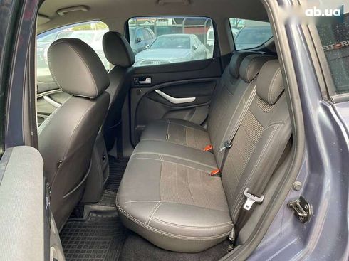 Ford Kuga 2011 - фото 17