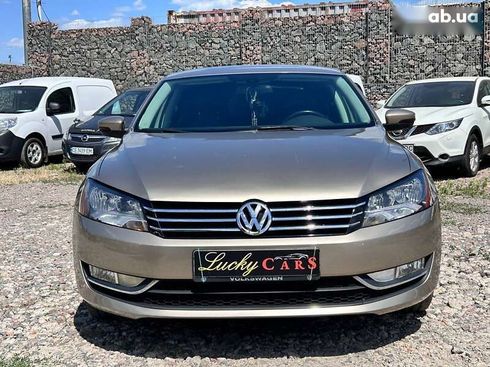 Volkswagen Passat 2014 - фото 2
