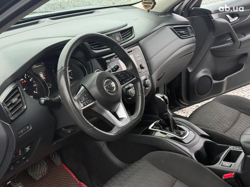 Nissan Rogue 2017 зеленый - фото 35