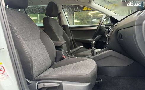 Skoda Octavia 2019 - фото 17