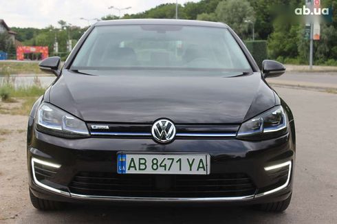 Volkswagen e-Golf 2020 - фото 6