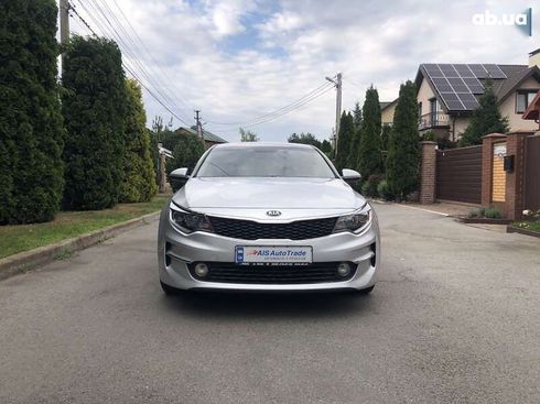 Kia K5 2017 - фото 2