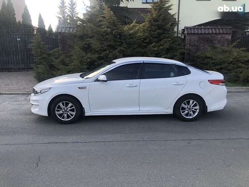 Kia K5 2017 - фото 7