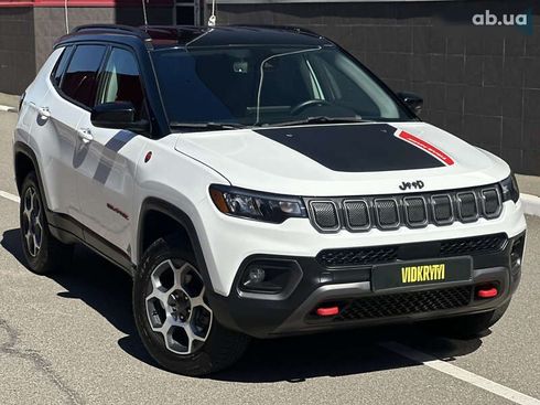 Jeep Compass 2022 - фото 7