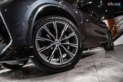 BMW X5 2018 - фото 24
