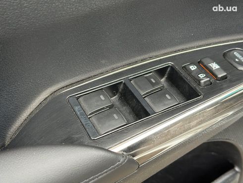 Toyota Avalon 2015 серый - фото 12