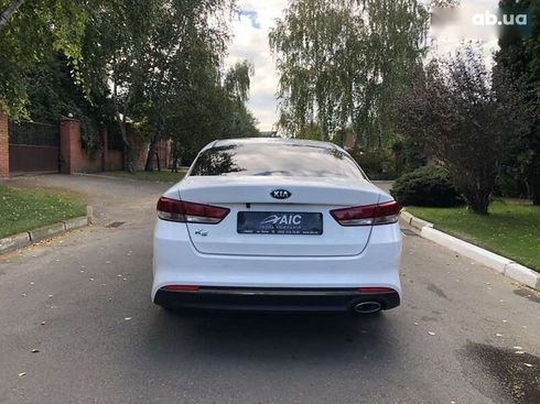 Kia K5 2017 - фото 8