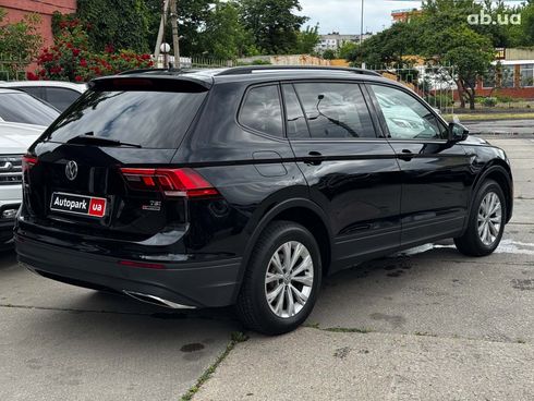 Volkswagen Tiguan 2017 черный - фото 5