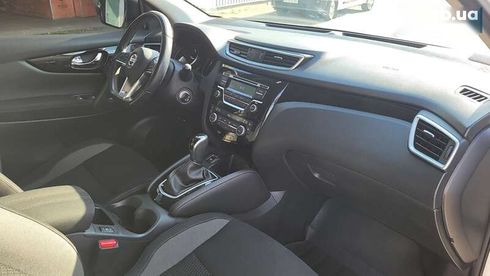 Nissan Qashqai 2021 - фото 17